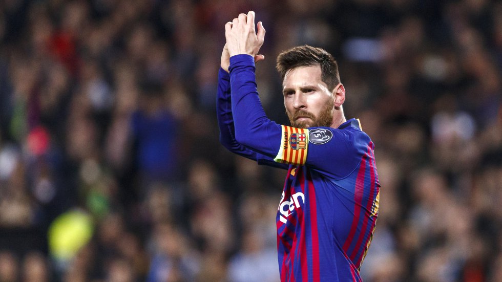 El ‘10’ del Barcelona y la ‘Albiceleste’ se unió a una selecta lista de seis futbolistas que superaron la barrera de los 700 goles oficiales según La Rec.Sport.Soccer Statistics Foundation: Bican (805), Romário (772), Pelé (767), Puskás (746), Gerd Müller (735) y Cristiano Ronaldo (728). El ‘10’ del Barcelona y la ‘Albiceleste’ se unió a una selecta lista de seis futbolistas que superaron la barrera de los 700 goles oficiales según La Rec.Sport.Soccer Statistics Foundation: Bican (805), Romário (772), Pelé (767), Puskás (746), Gerd Müller (735) y Cristiano Ronaldo (728).