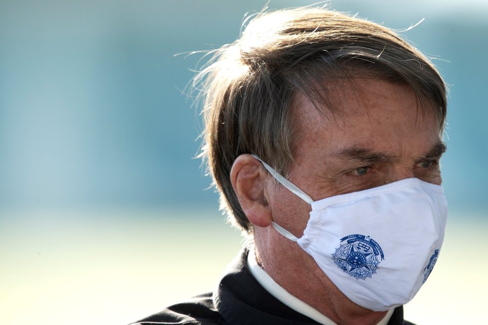 El 24 de marzo, Jair Bolsonaro dijo que por sus antecedentes de atleta si él se contagiara de coronavirus no le preocuparía, pues el virus es solo una "gripecita". El 24 de marzo, Jair Bolsonaro dijo que por sus antecedentes de atleta si él se contagiara de coronavirus no le preocuparía, pues el virus es solo una "gripecita".