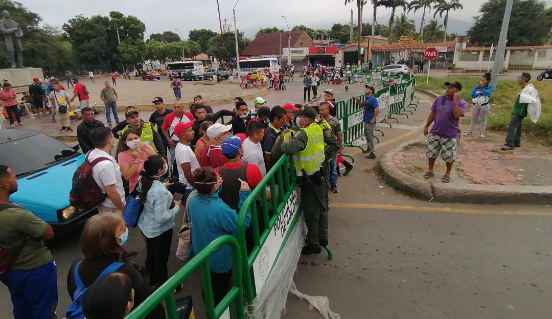 Cierre de la Parada para no dejar llegar venezolanos a la frontera