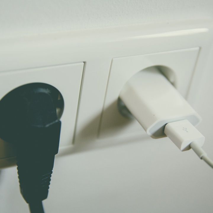 Nueva tecnología rusa permitirá cargar aparatos con el calor del cuerpo