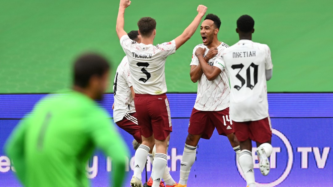Arsenal se lleva la Community Shield tras vencer al Liverpool en penales