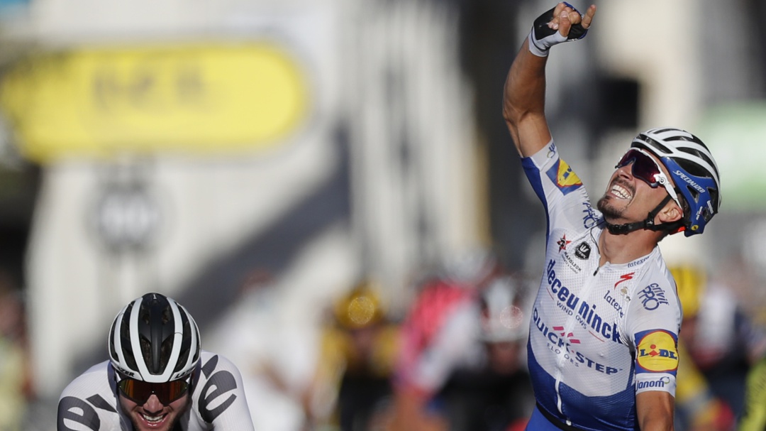 Julian Alaphilippe gana la segunda etapa y es nuevo líder del Tour