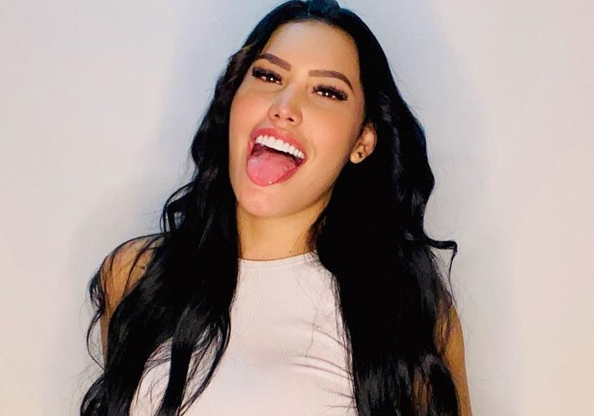 Comparten foto de Ana del Castillo antes de las cirugías