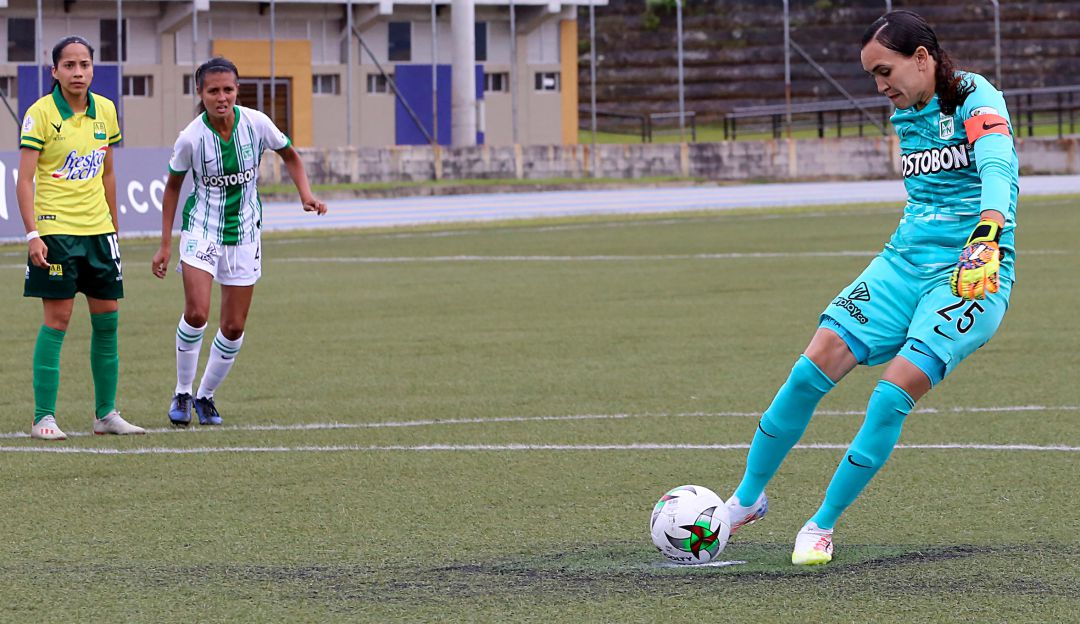 Futbol Femenino Colombia Katherine Tapia Quiero Quedar Campeona Con Atletico Nacional Deportes Caracol Radio