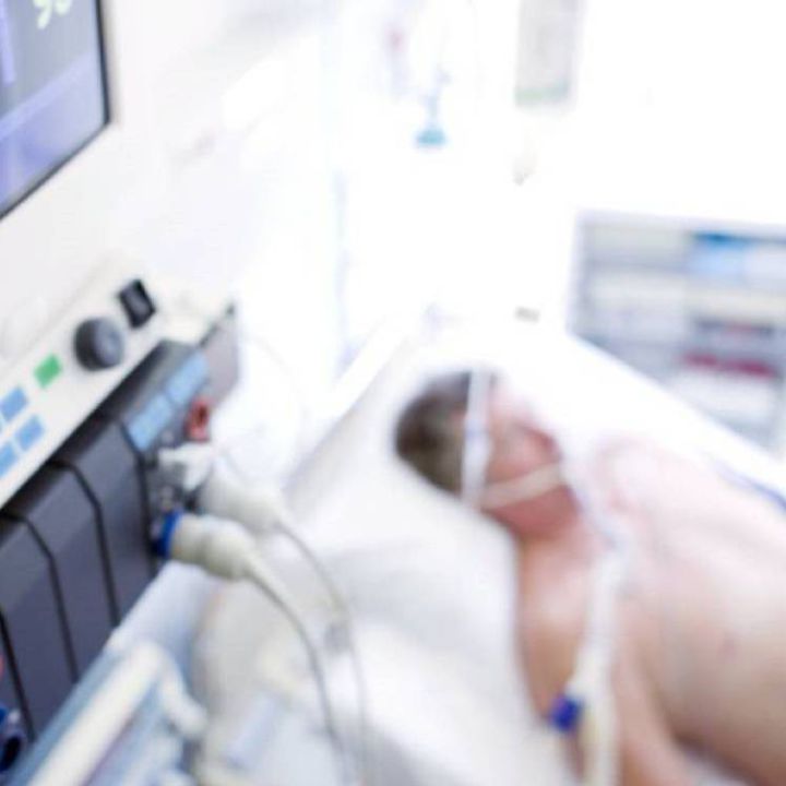 “En los hospitales intentamos escalar la atención para todo el mundo”