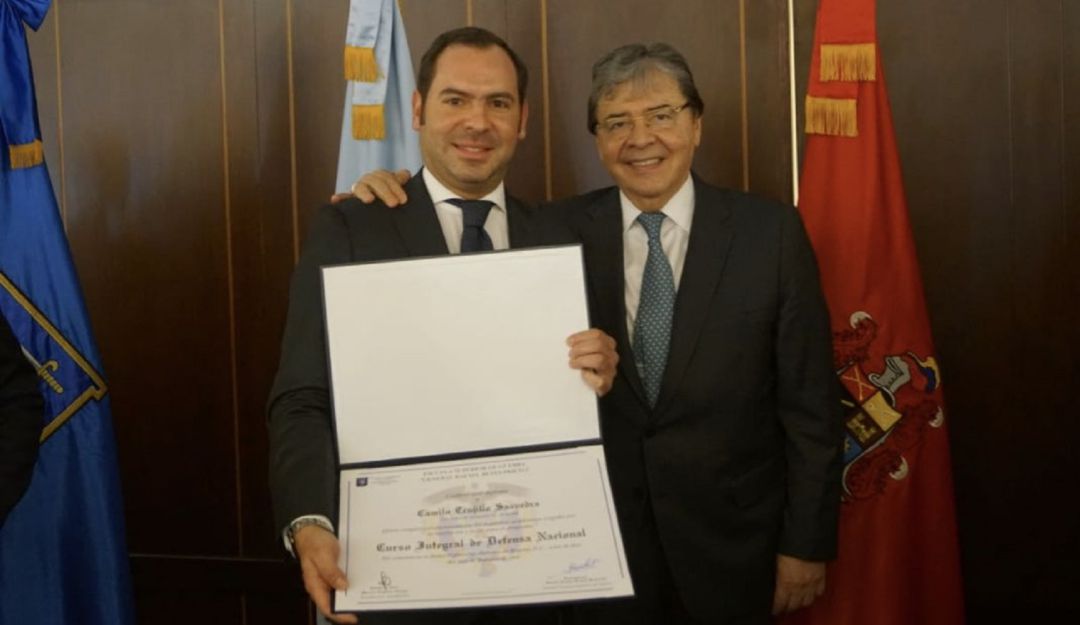 Carlos Holmes Trujillo Presunta Designacion Del Hijo De Trujillo En Mindefensa Genera Criticas Politica Caracol Radio