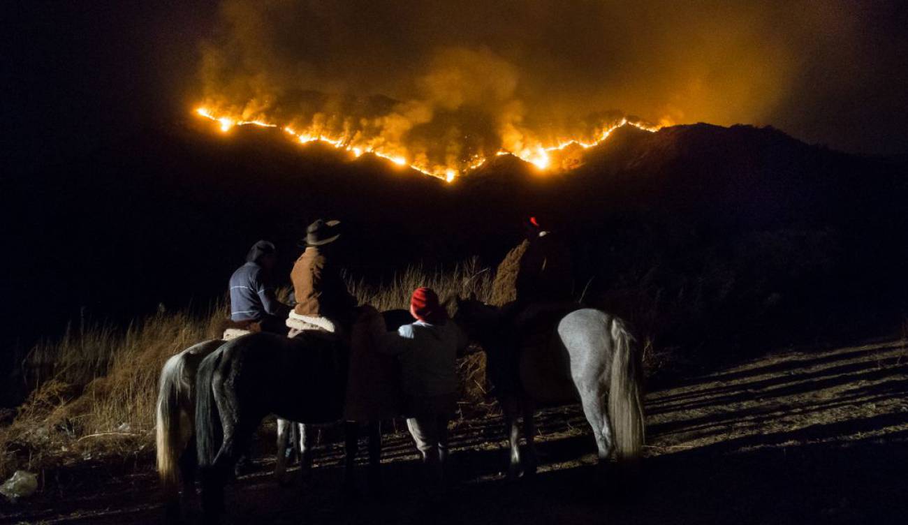 Argentina Incendios Patagonia Incendios En Argentina Han Consumido Más De 10000 Hectáreas De 1588