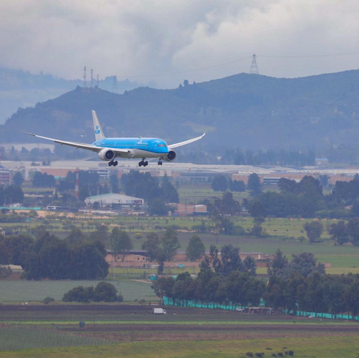 Ya están en el país las 192.000 vacunas de Sinovac