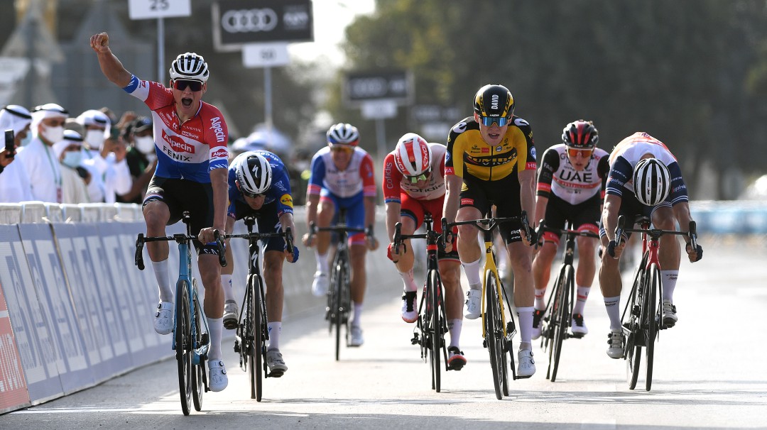 Mathieu van der Poel gana la primera etapa del UAE Tour