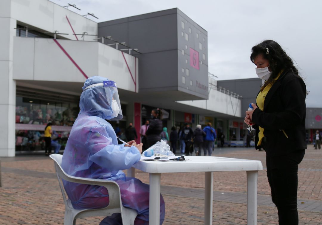 ¿Qué tanto ha afectado la pandemia la salud mental de los colombianos?