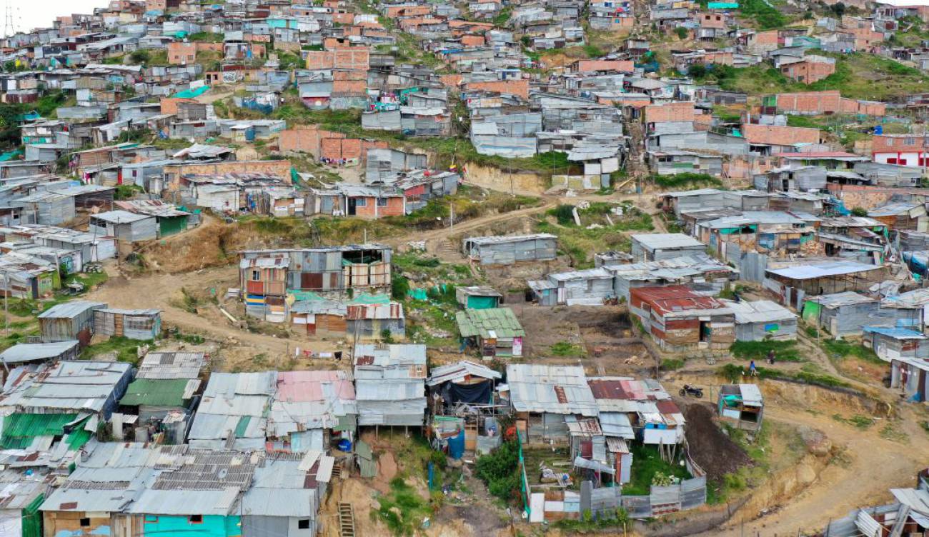 Pobreza en Colombia Pobreza en Colombia en 2020 subió al 42.5