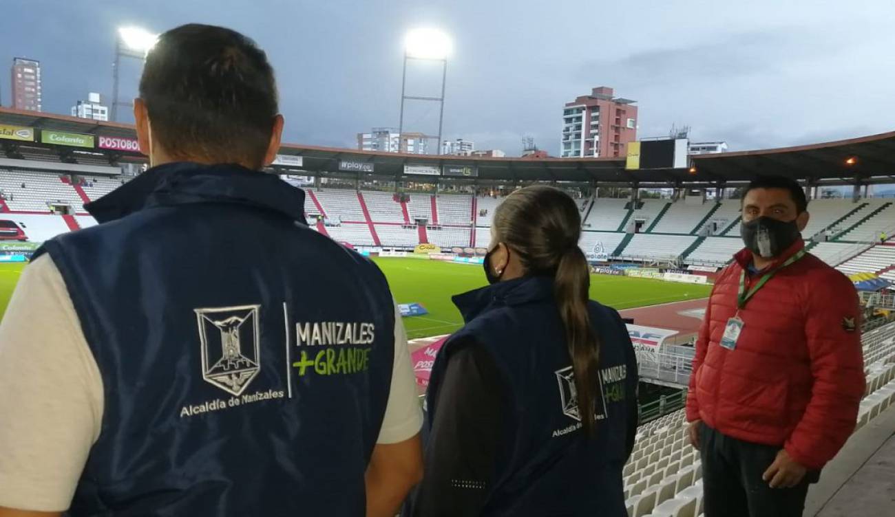 Estadio Palogrande de Manizales: Agresiones entre ...