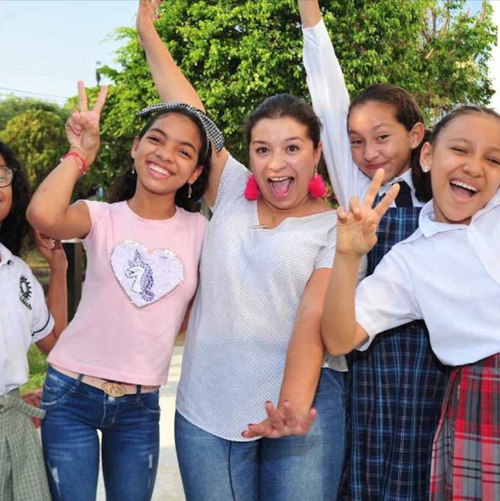 31 niñas colombianas viajarán al Space Center de la NASA