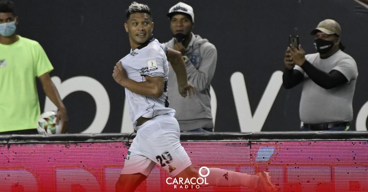 Copa Colombia: Teófilo anotó su primer gol con el Cali y mostró el escudo 'verdiblanco' | Deportes - Vimarsana News