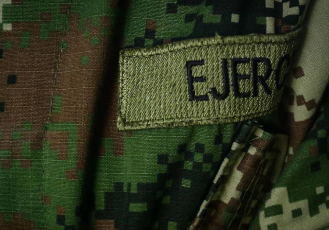 Precandidatos presidenciales rechazan ataque a militares en Arauca