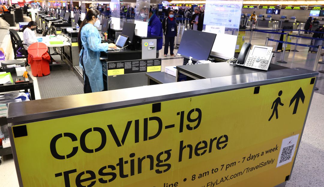 Ómicron Coronavirus: EE.UU. exigirá a viajeros prueba COVID negativa 24  horas antes del vuelo | Internacional | Caracol Radio