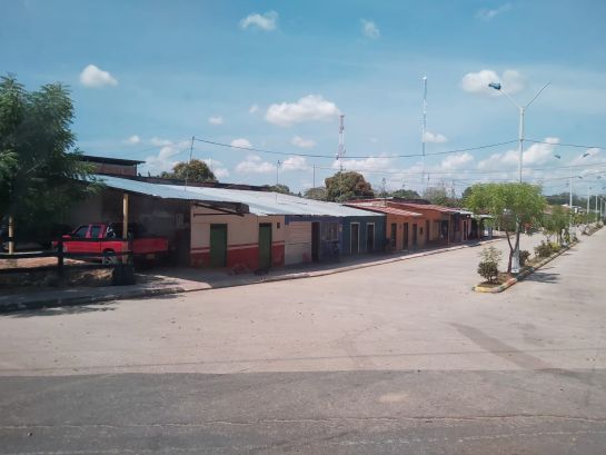 En estas calles, también se habían tomado las fotos los integrantes del ELN.