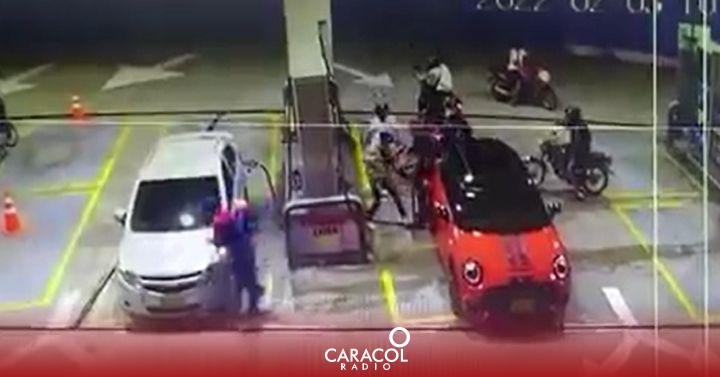 Bucaramanga service station robbery: VIDEO: In a pack they robbed a man who was in a service station |  Bucaramanga |  Present