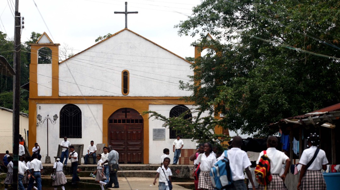 Gobierno "desconoce la dura realidad de las comunidades": obispos del Chocó