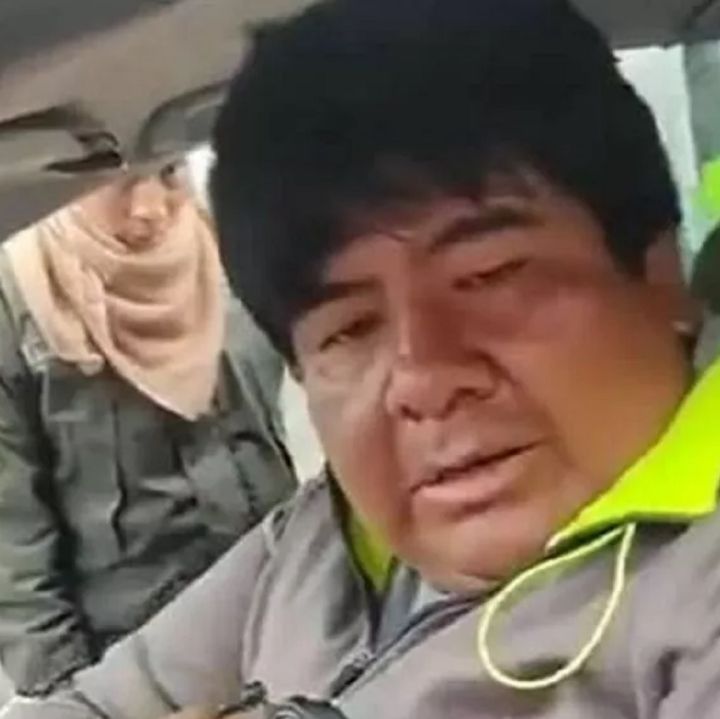 Boliviano que manejaba borracho dice que es ucraniano para evitar multa