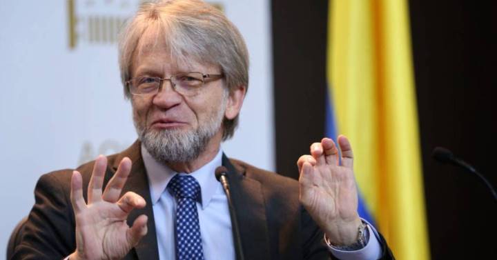 En firme la nulidad de elección de Antanas Mockus al Senado - Vimarsana News